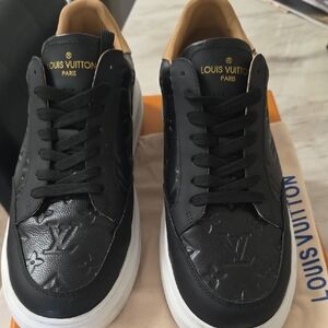 Louis Vuitton Black and White Men's Sneakers
